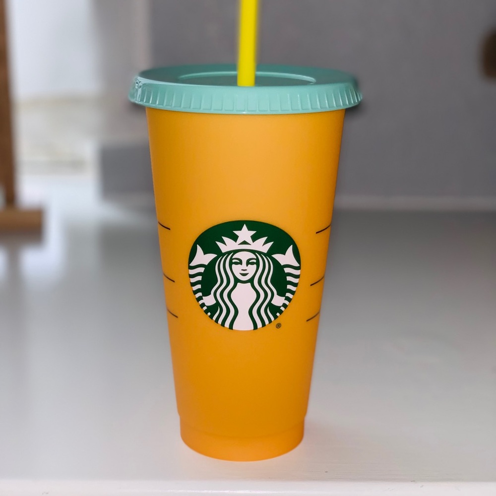 New! Starbucks color changing cup